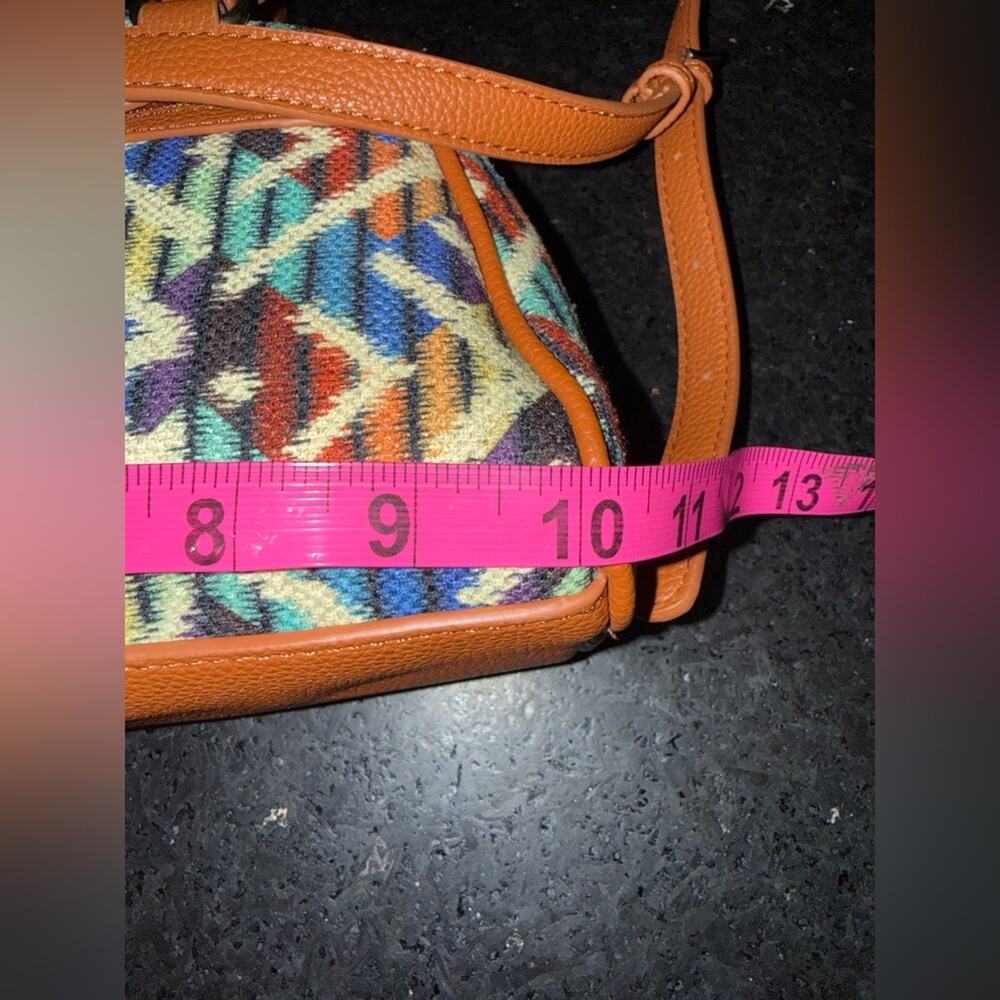 NEW WRANGLER CANVAS MULTICOLORED SOUTHWESTERN SATCHEL HANDLES & DETACHABLE STRAP - Picture 13 of 16